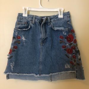 Women’s mini denim skirt